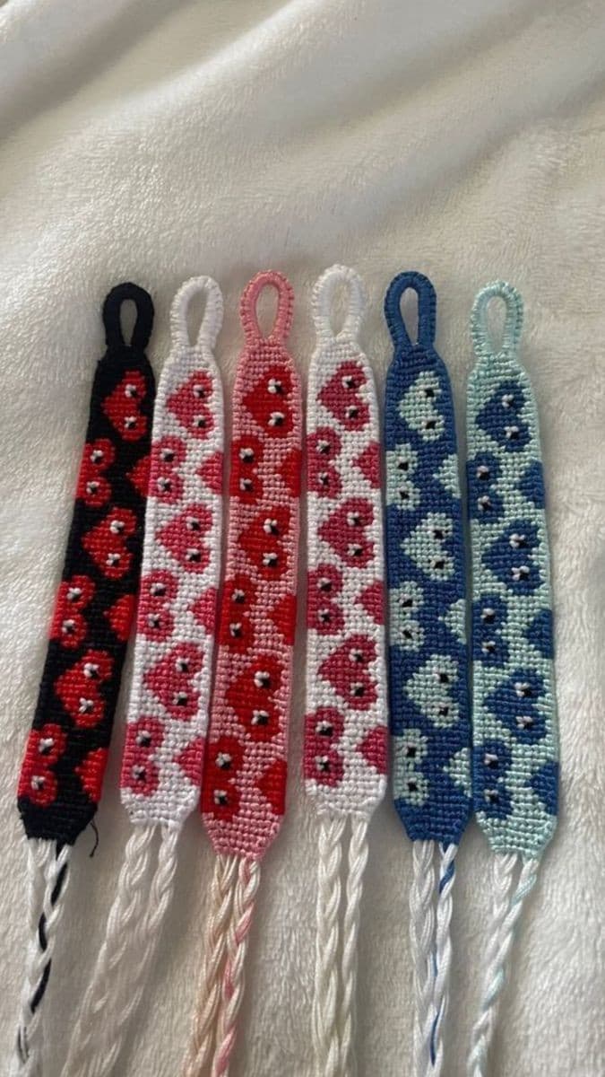 Heart alpha friendship bracelet